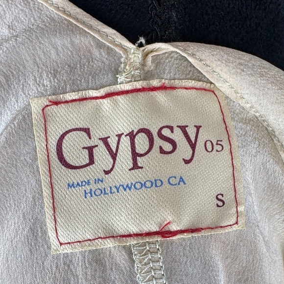 Gypsy 05 Tie-Dye V-Neck Women's Top - Picture 4 of 5